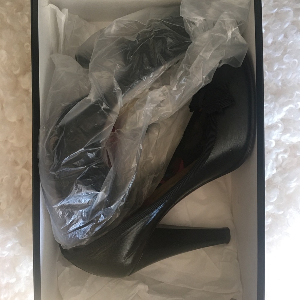 Marc Jacob Heels - Picture 4 of 7